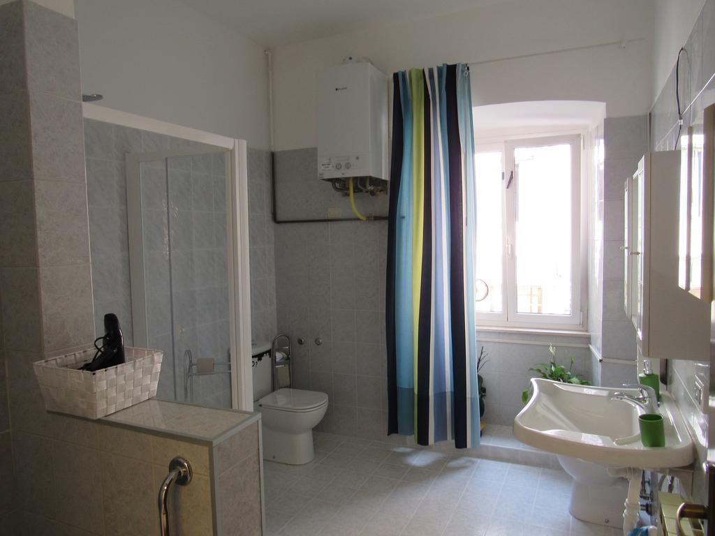 Smart Rooms Триест Екстериор снимка